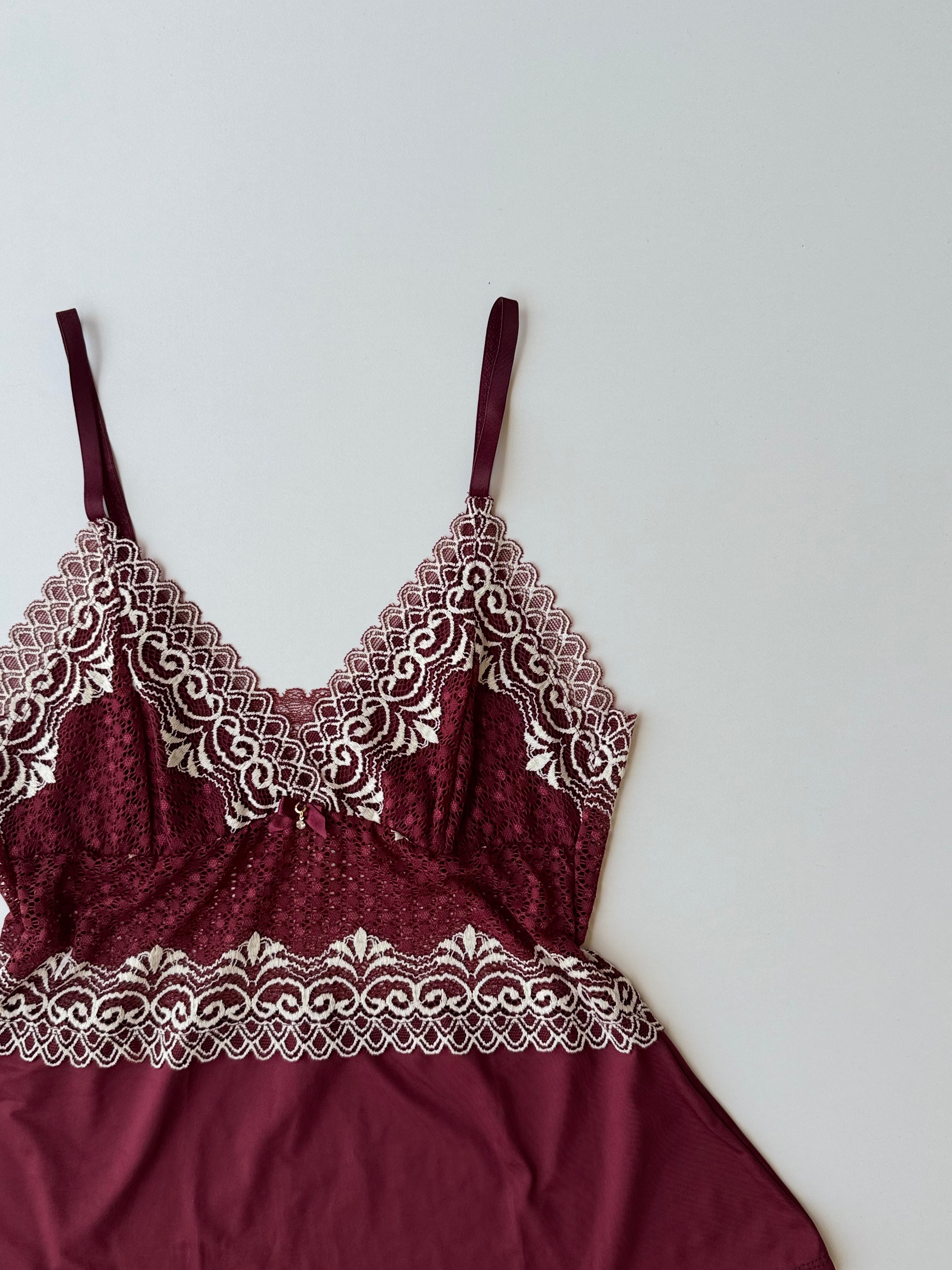 PIGIAMA JAMILA BORDEAUX