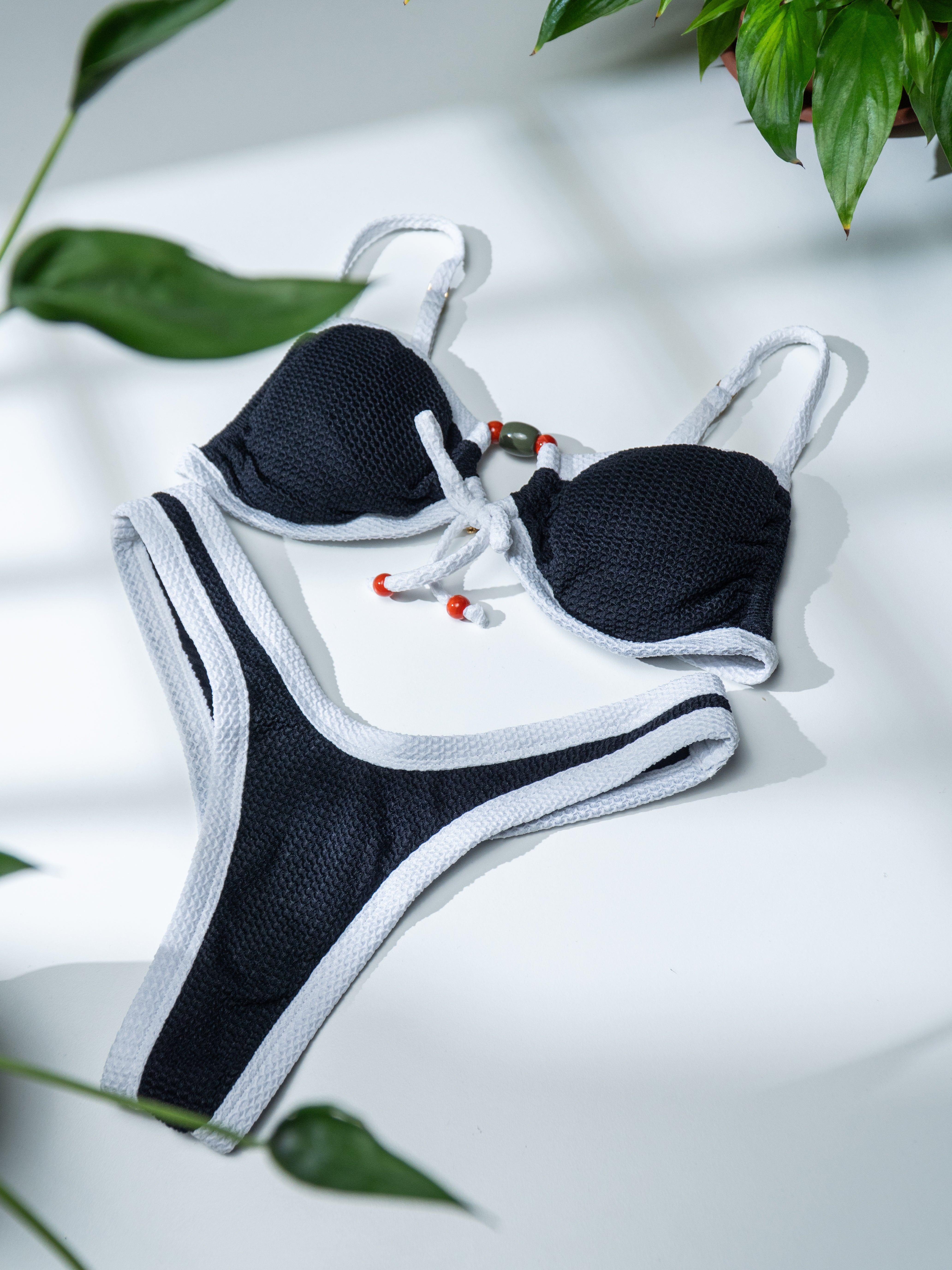 BIKINI ESMERALDA BIANCO E NERO